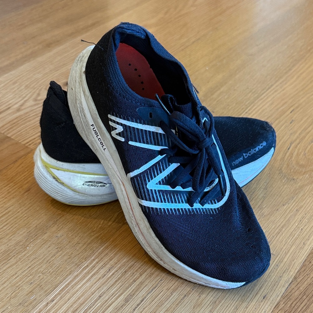 New Balance Black Fuel Cell Running Shoes- Womens 8.5